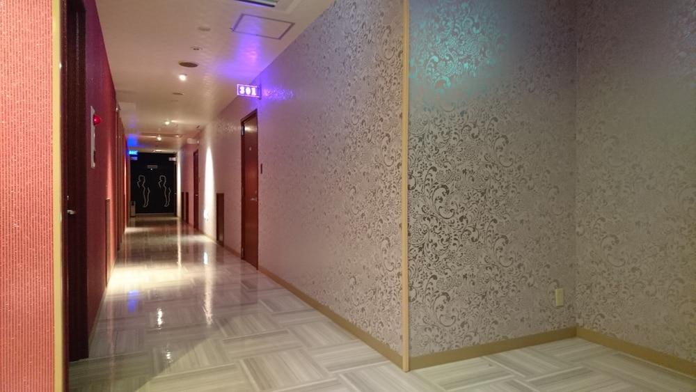 Hotel Eris Hakata (Adults Only) Fukuoka  Exterior foto